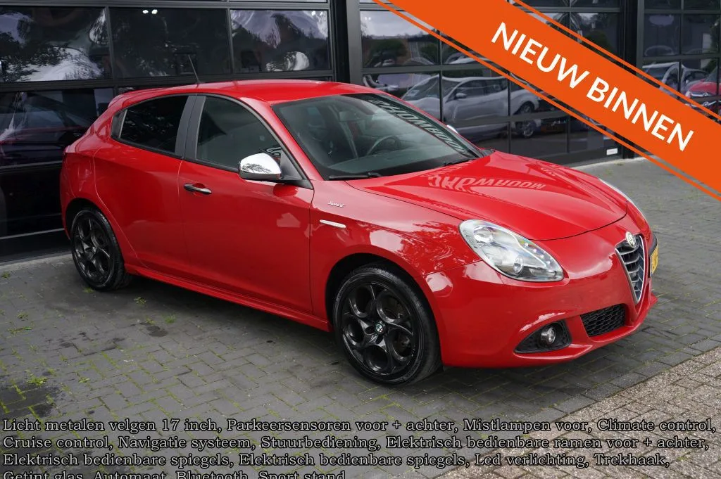 Alfa Romeo Giulietta (2016) — foto 1