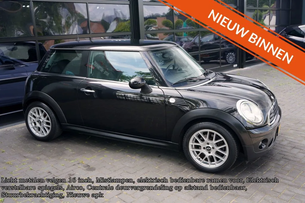 MINI One (2009) — foto 1