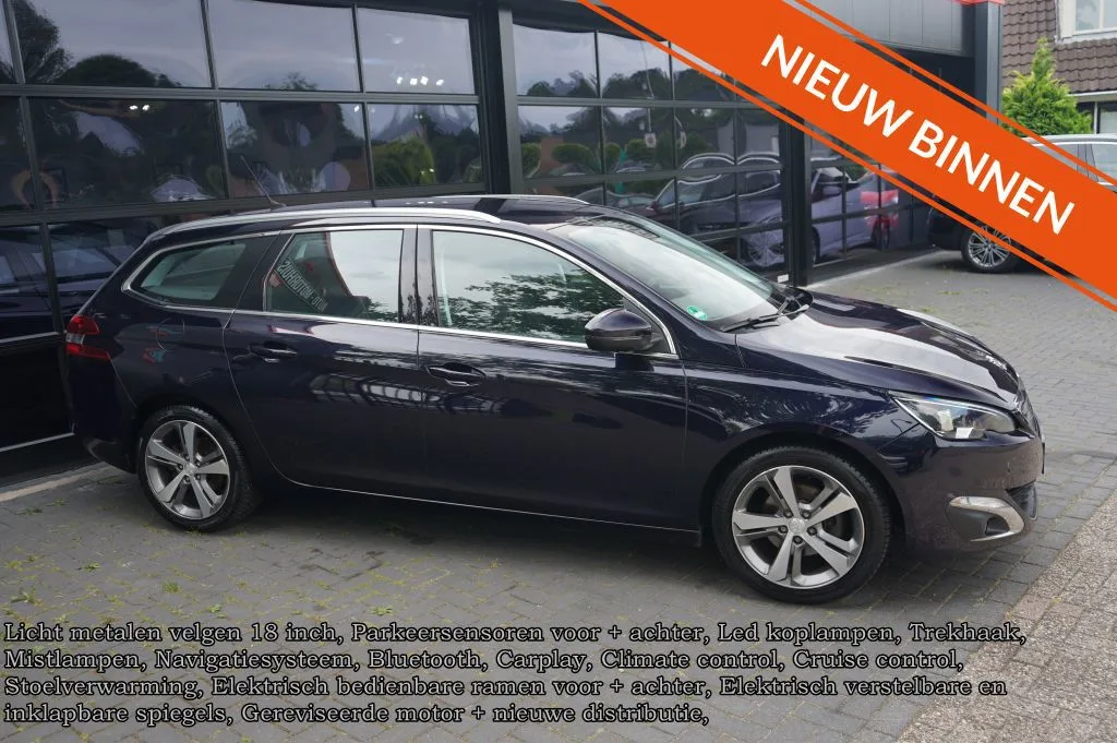 Peugeot 308 (2015) — foto 1
