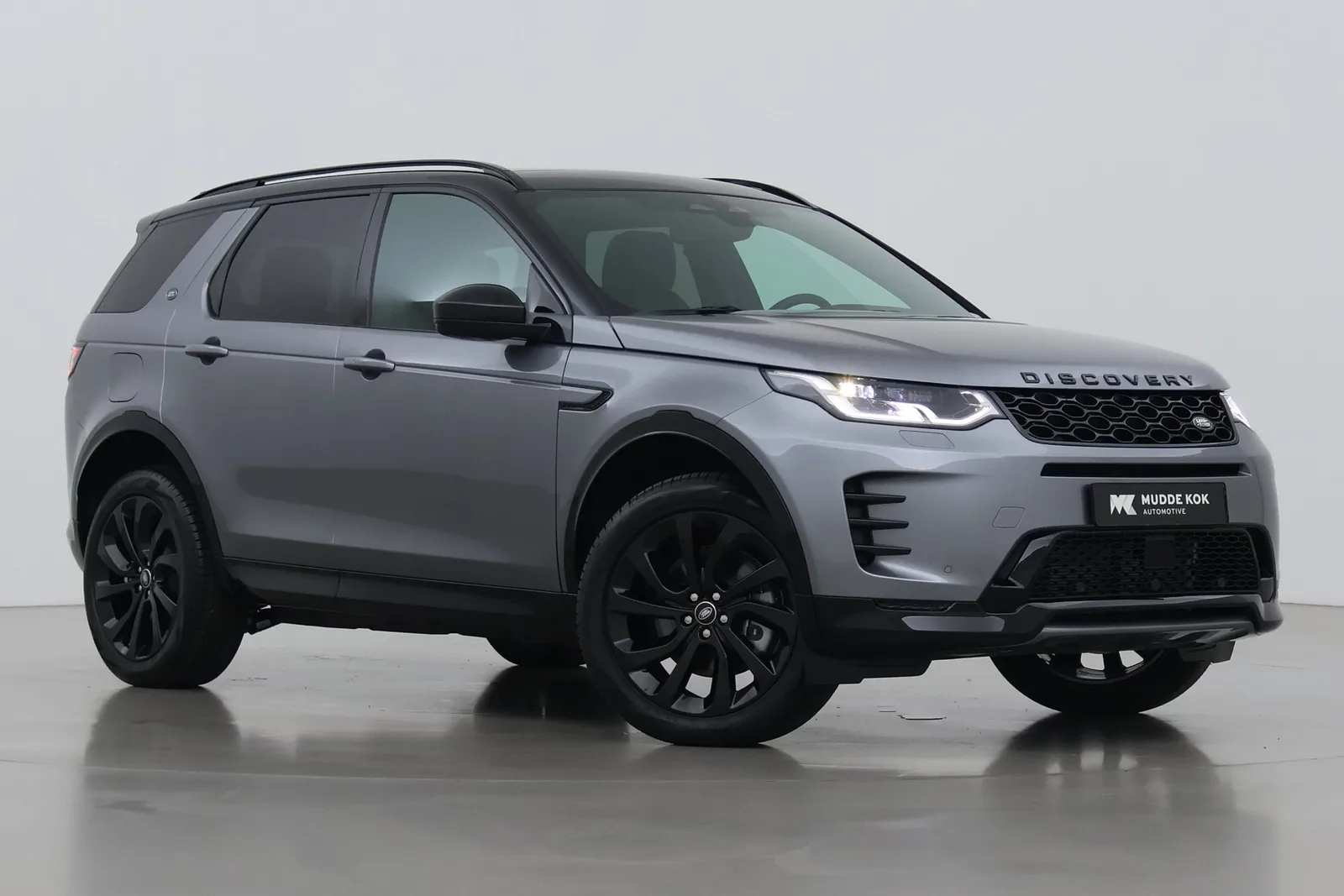 Land Rover Discovery Sport (2025) — foto 1