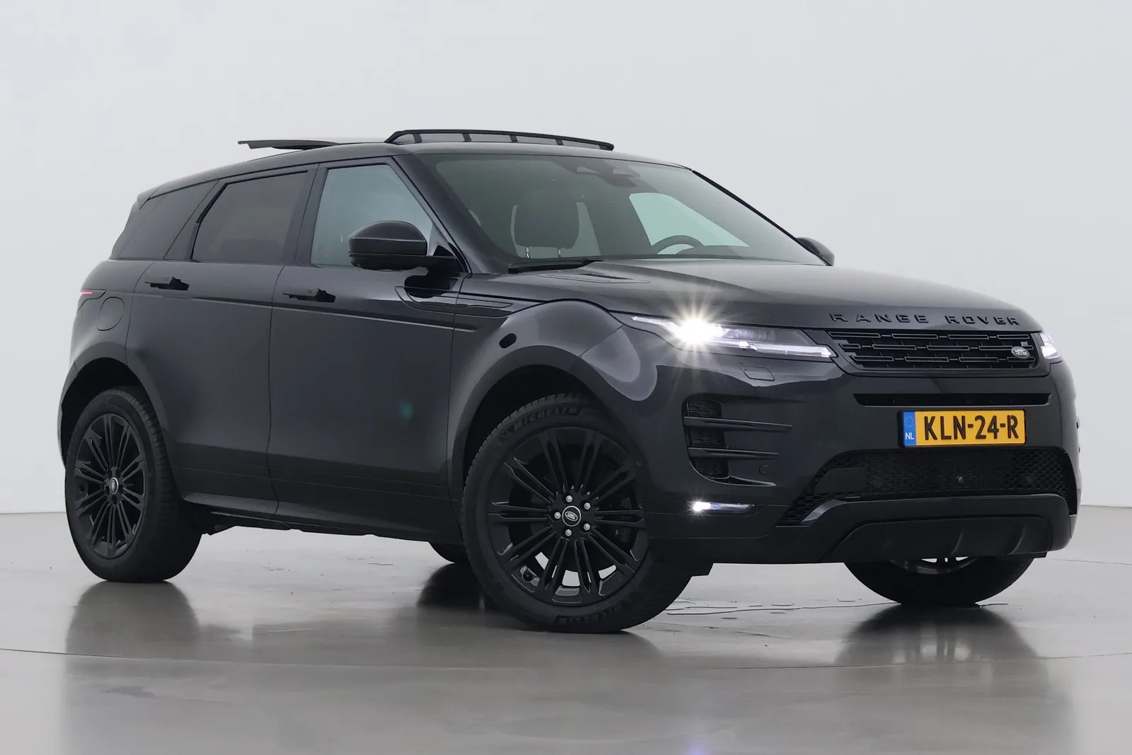 Land Rover Range Rover Evoque (2025) — foto 1