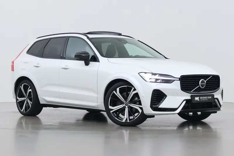 Volvo XC60 (2025)