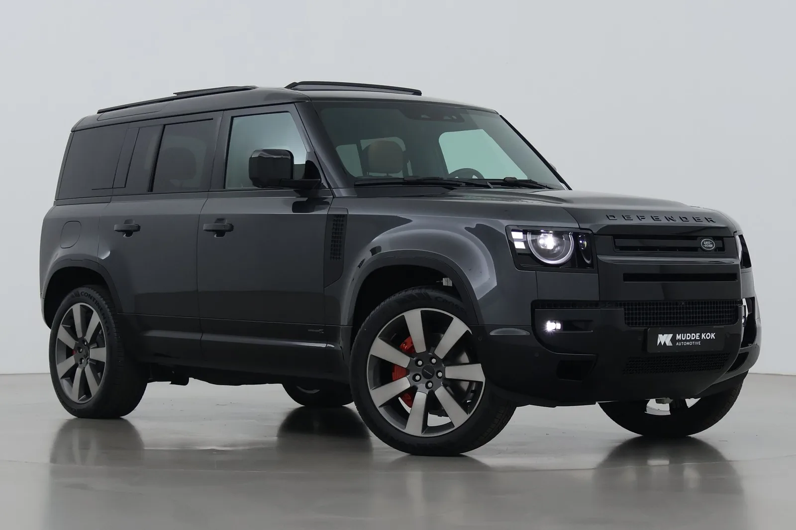 Land Rover Defender (2026) — foto 1