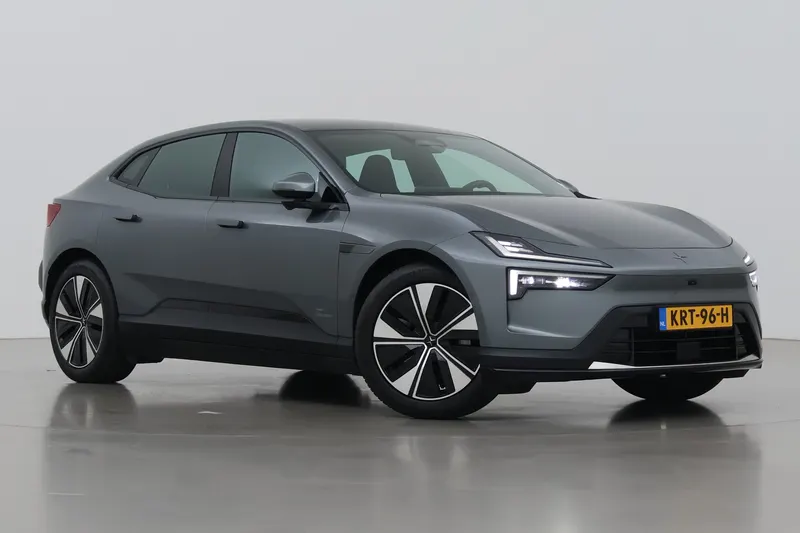 Polestar 4 (2025)