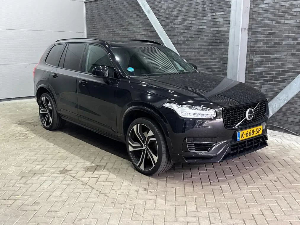 Volvo XC90 (2021) — foto 1