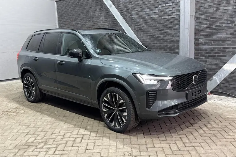 Volvo XC90 (2026)