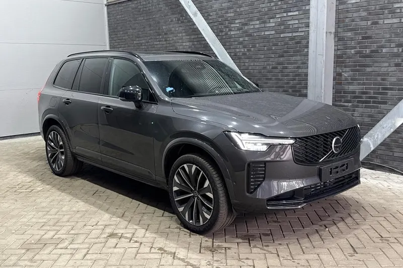 Volvo XC90 (2026)