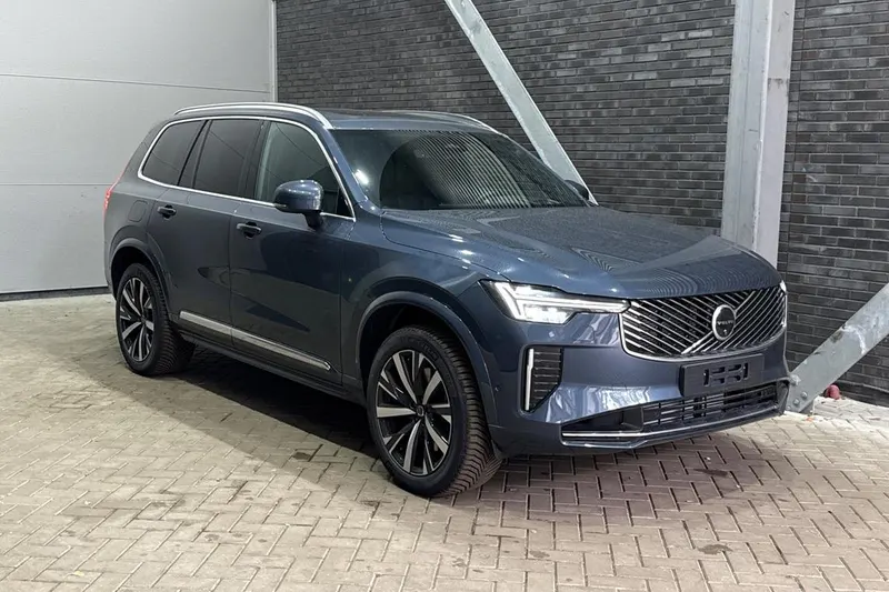 Volvo XC90 (2026)