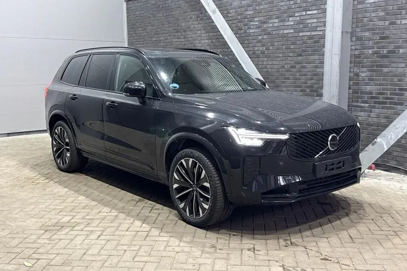 Volvo XC90 (2026)
