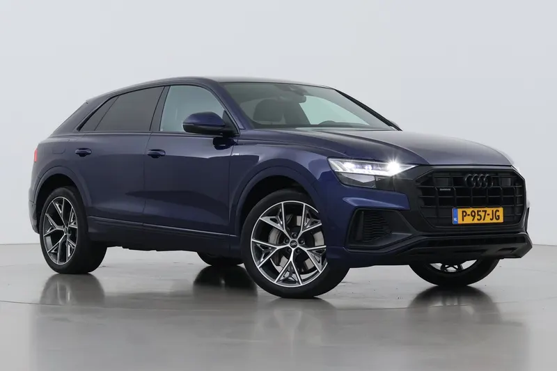 Audi Q8 (2021)