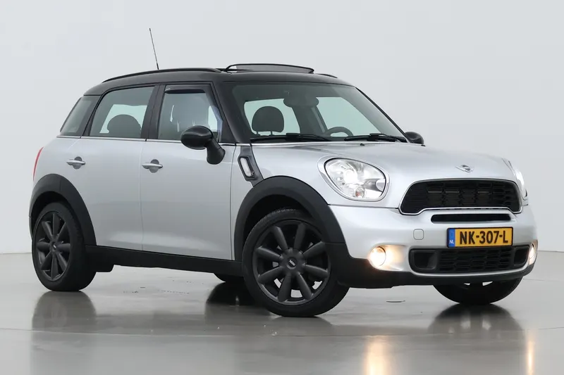 MINI Countryman (2011)