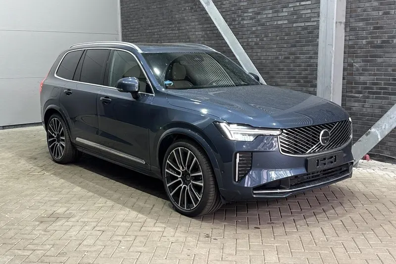 Volvo XC90 (2026)