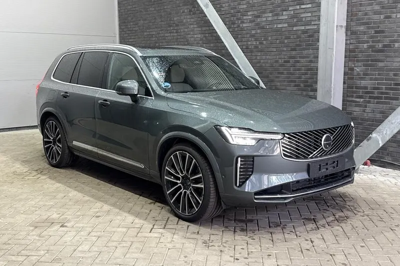 Volvo XC90 (2026)