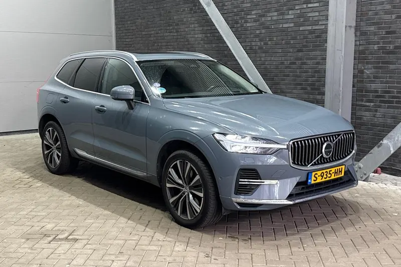 Volvo XC60 (2021)