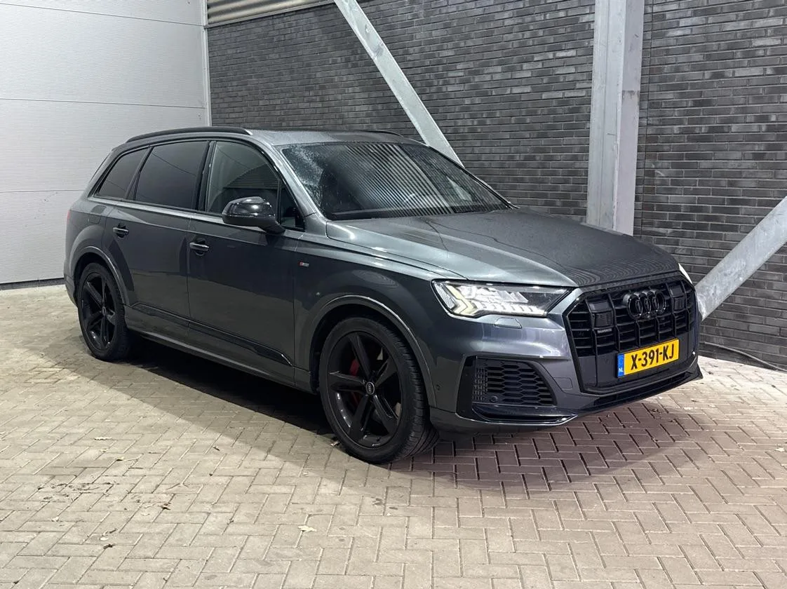 Audi Q7 (2020) — foto 1