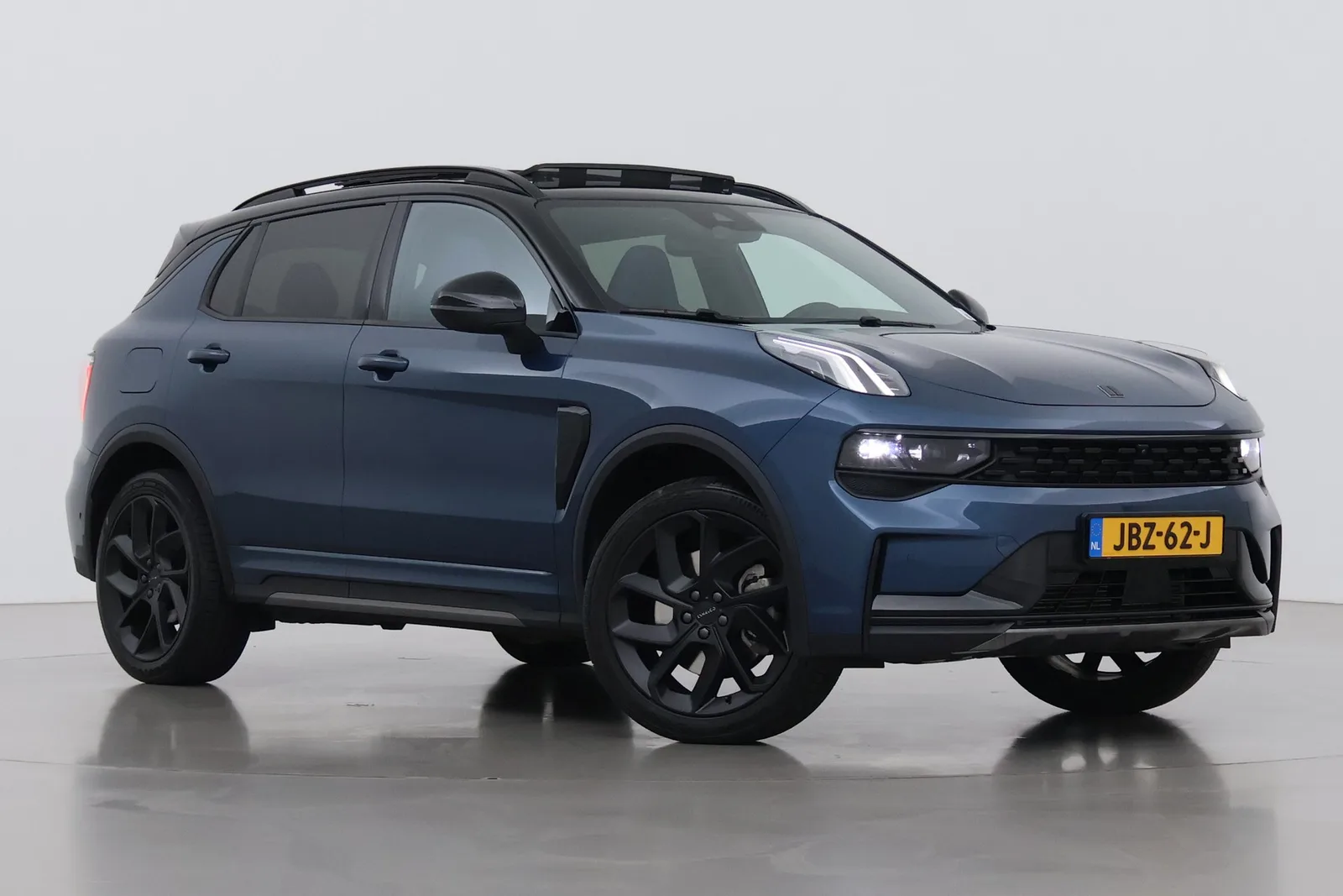 Lynk & Co 01 (2025) — foto 1
