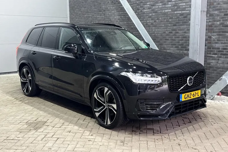 Volvo XC90 (2024)