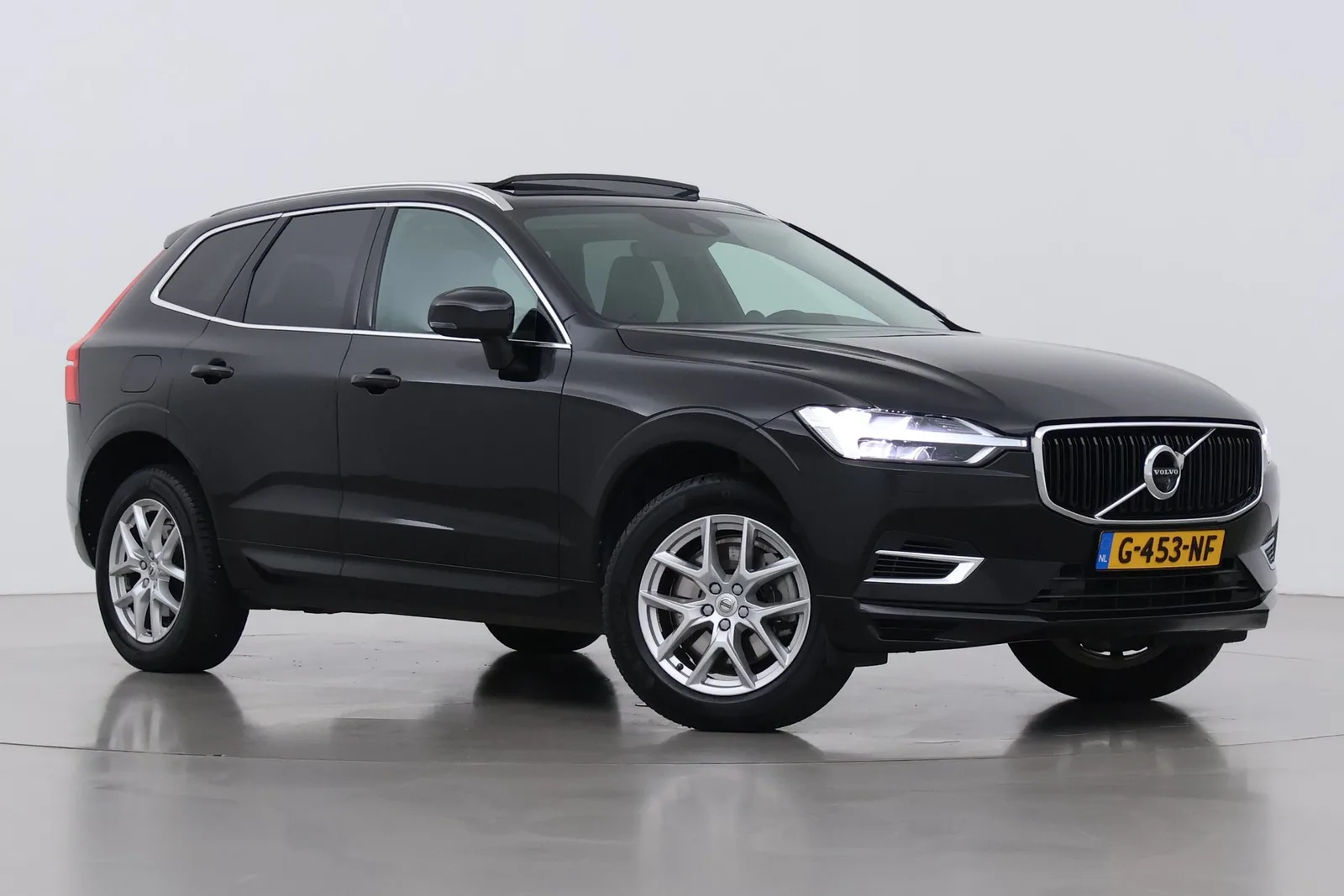 Volvo XC60 (2018) — foto 1