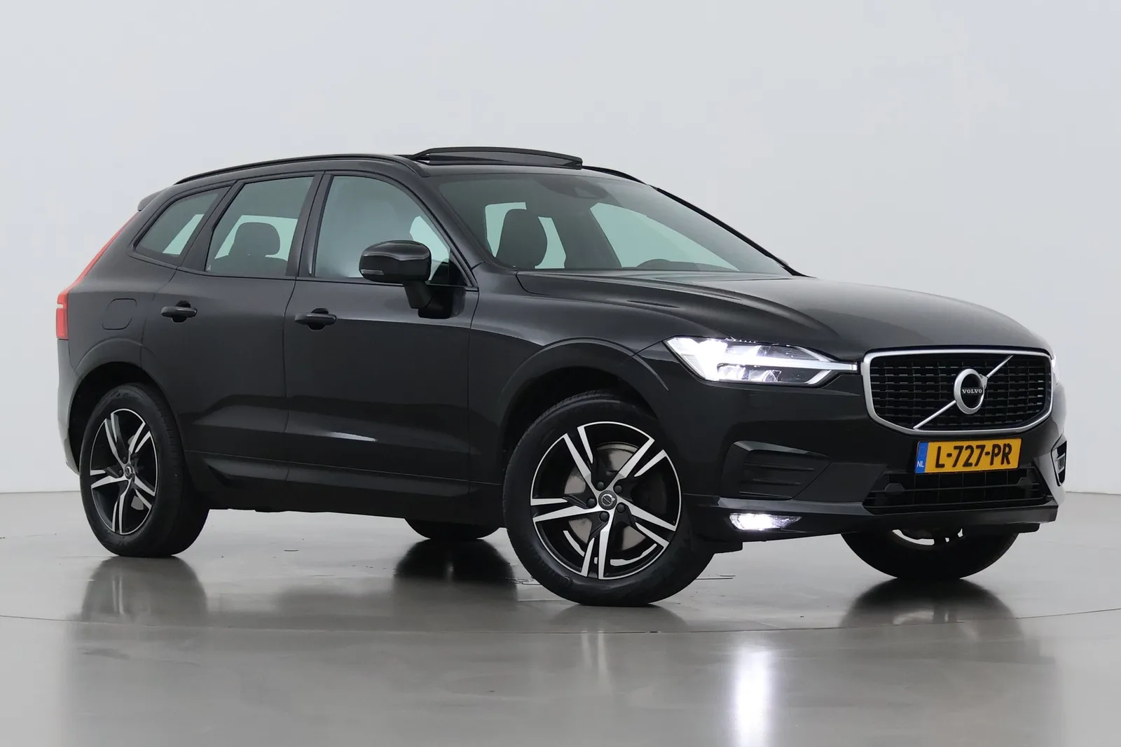 Volvo XC60 (2020) — foto 1