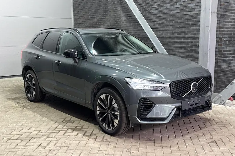Volvo XC60 (2026)