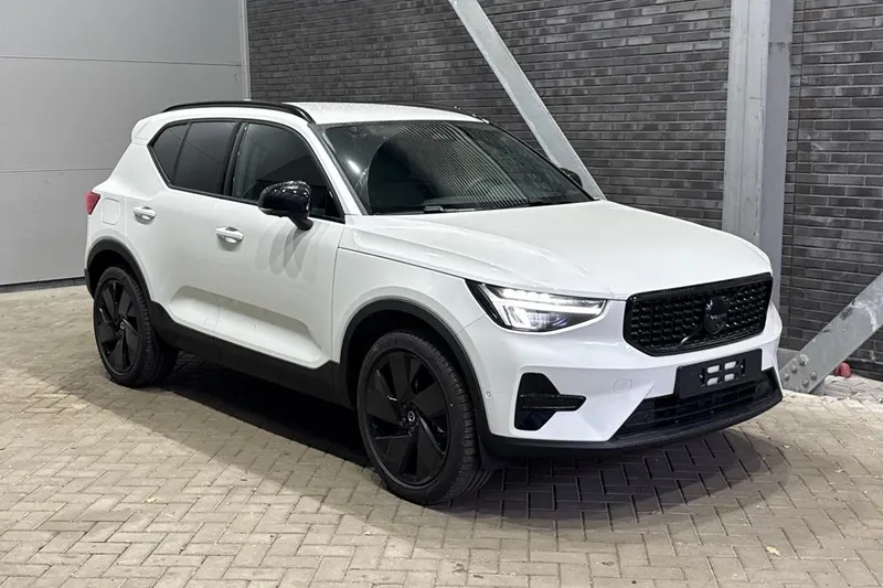 Volvo XC40 (2026)