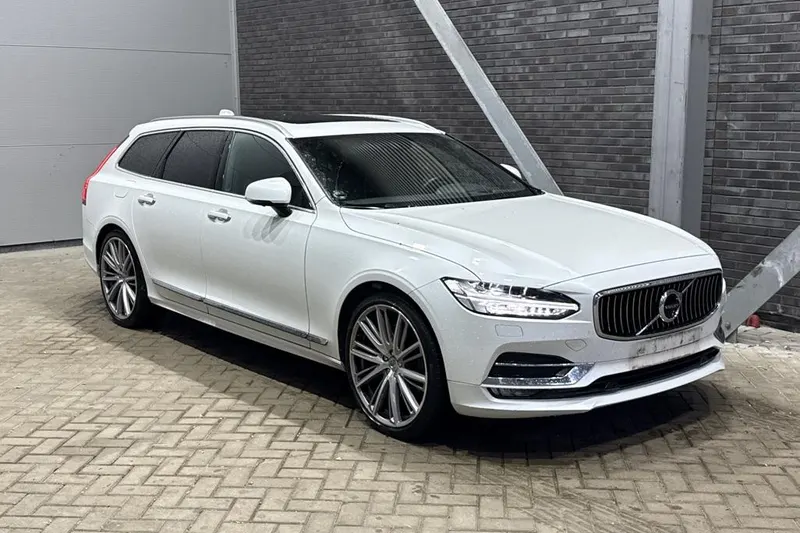 Volvo V90 (2019)