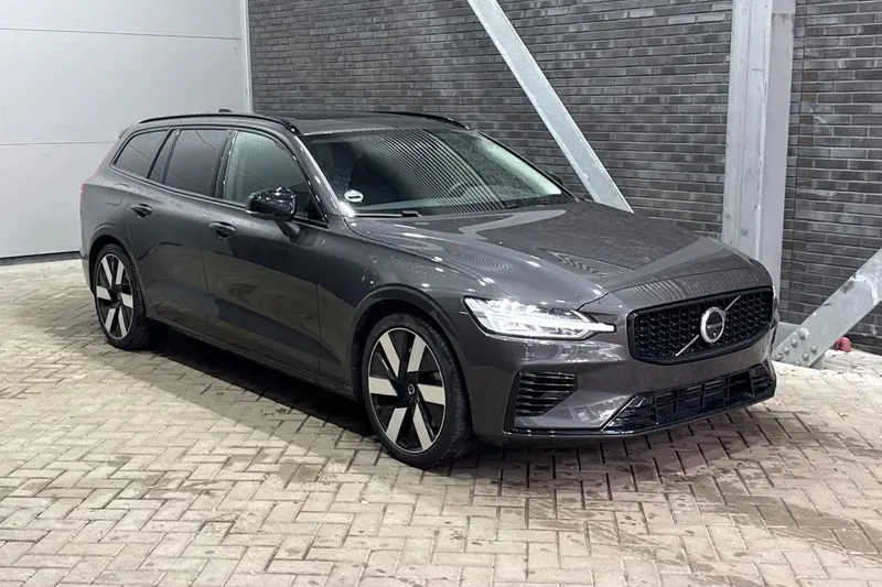 Volvo V60 (2025)