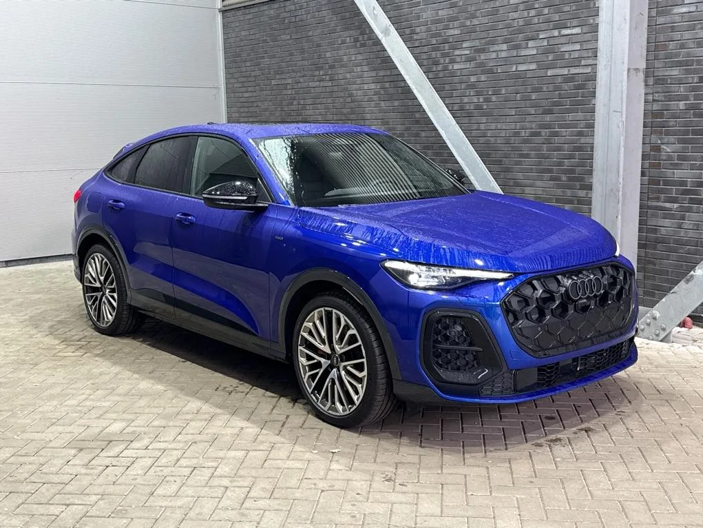 Audi Q5 Sportback (2026) — foto 1