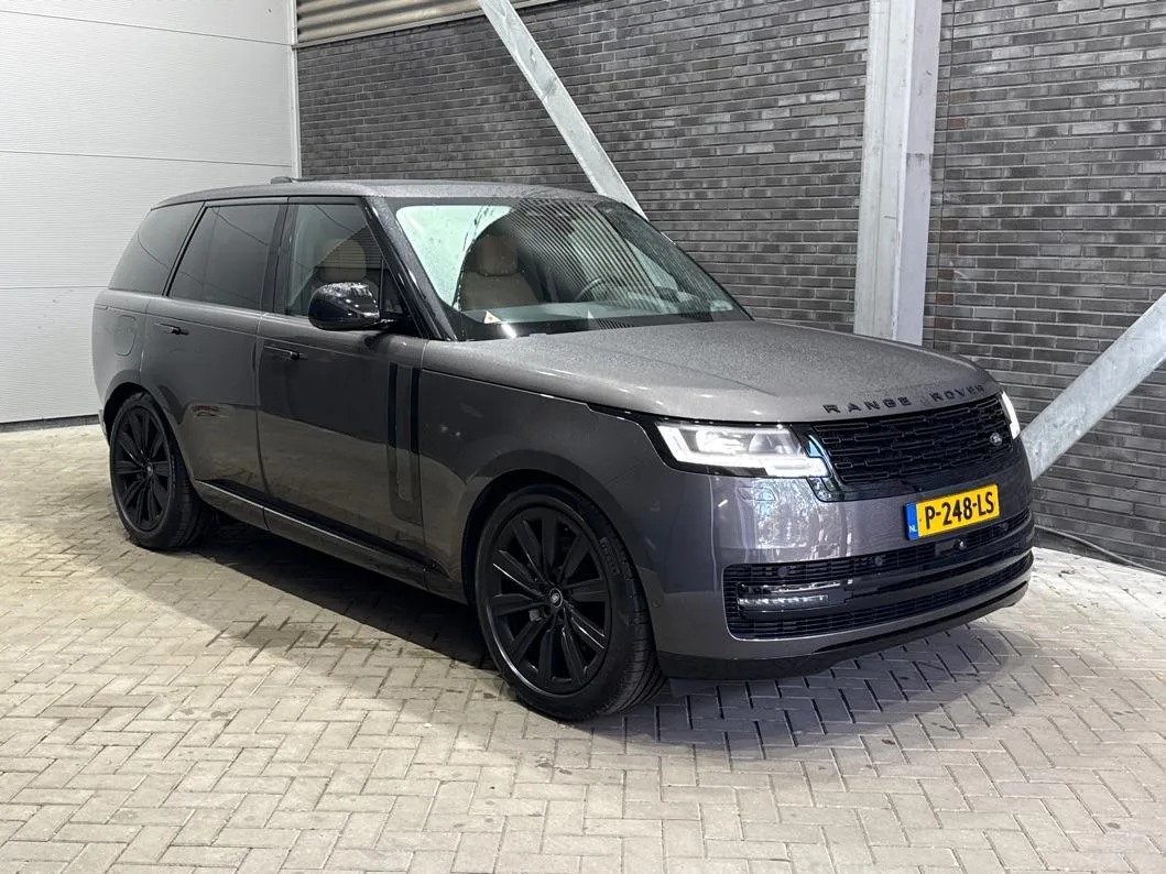 Land Rover Range Rover (2022) — foto 1
