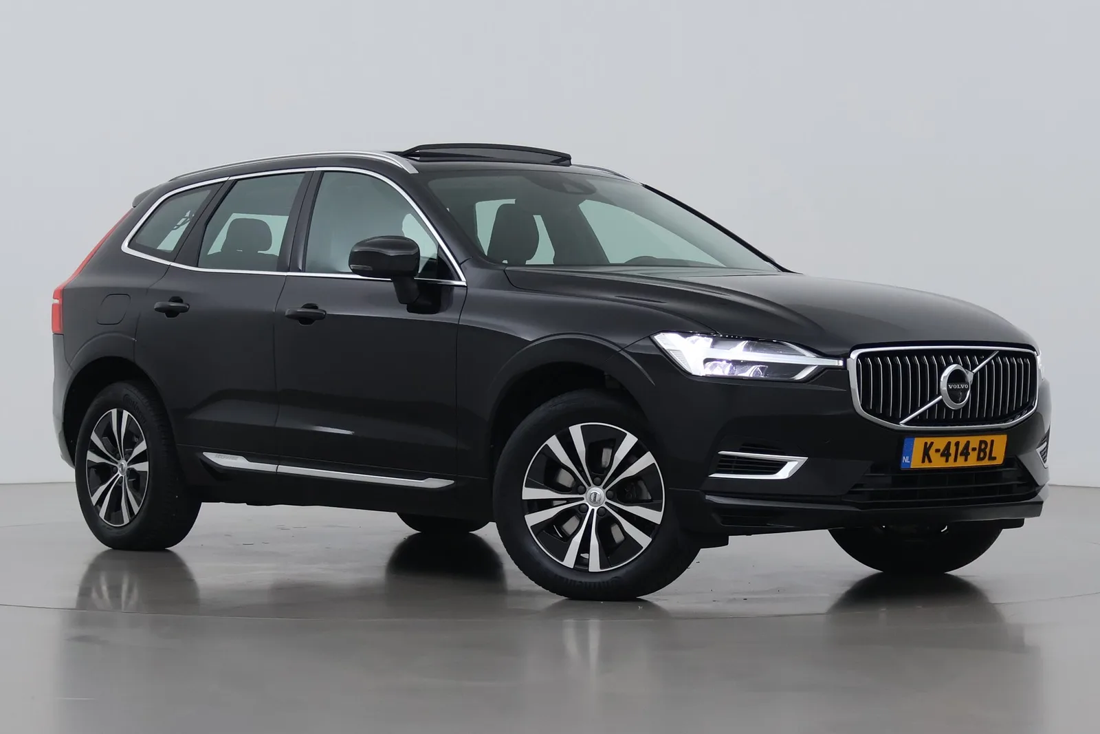 Volvo XC60 (2020) — foto 1