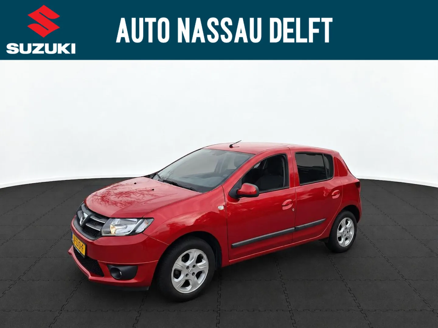 Dacia Sandero (2016) — foto 1