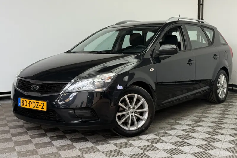 Kia Ceed (2011)