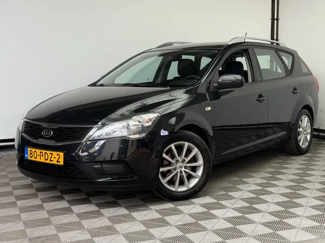 Kia Ceed (2011) — foto 1