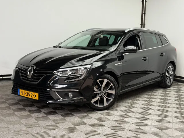 Renault Mégane (2017) — foto 1