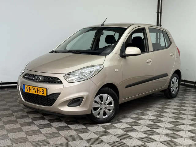 Hyundai i10 (2011) — foto 1