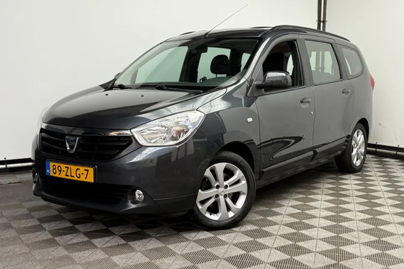 Dacia Lodgy (2013)