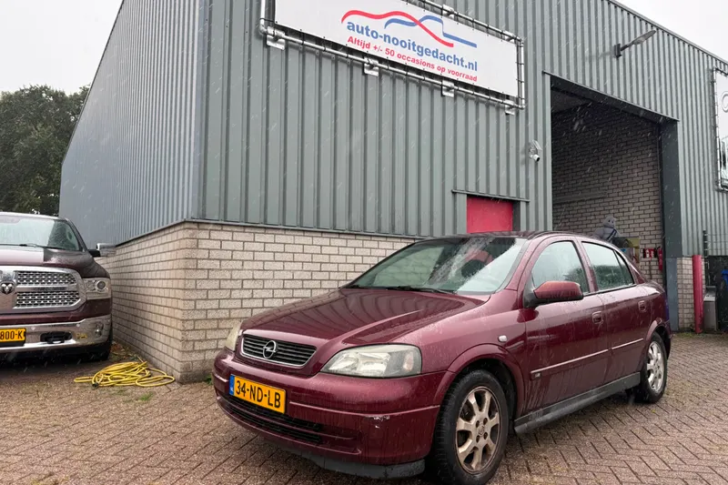 Opel Astra (2003)