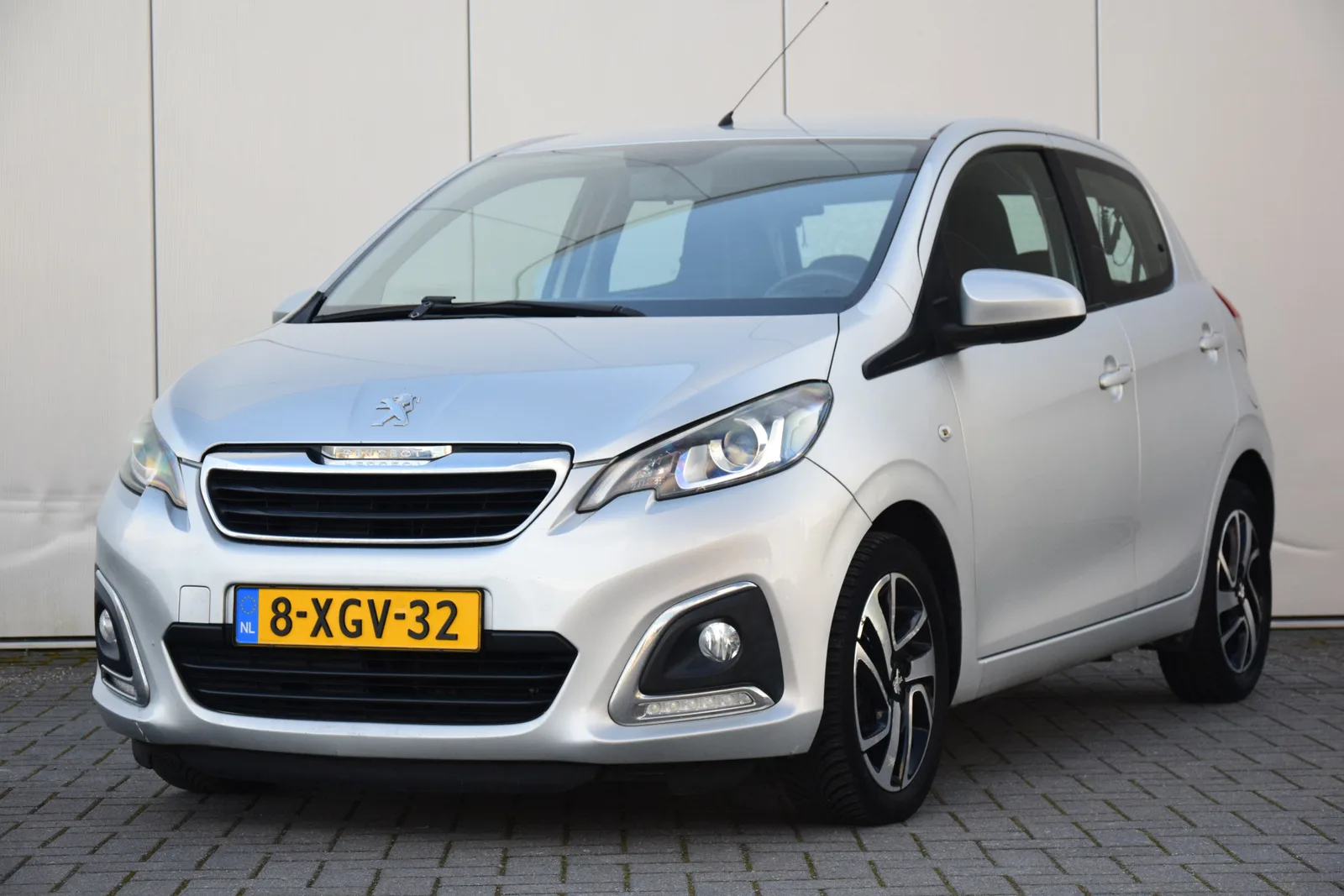 Peugeot 108 (2014) — foto 1