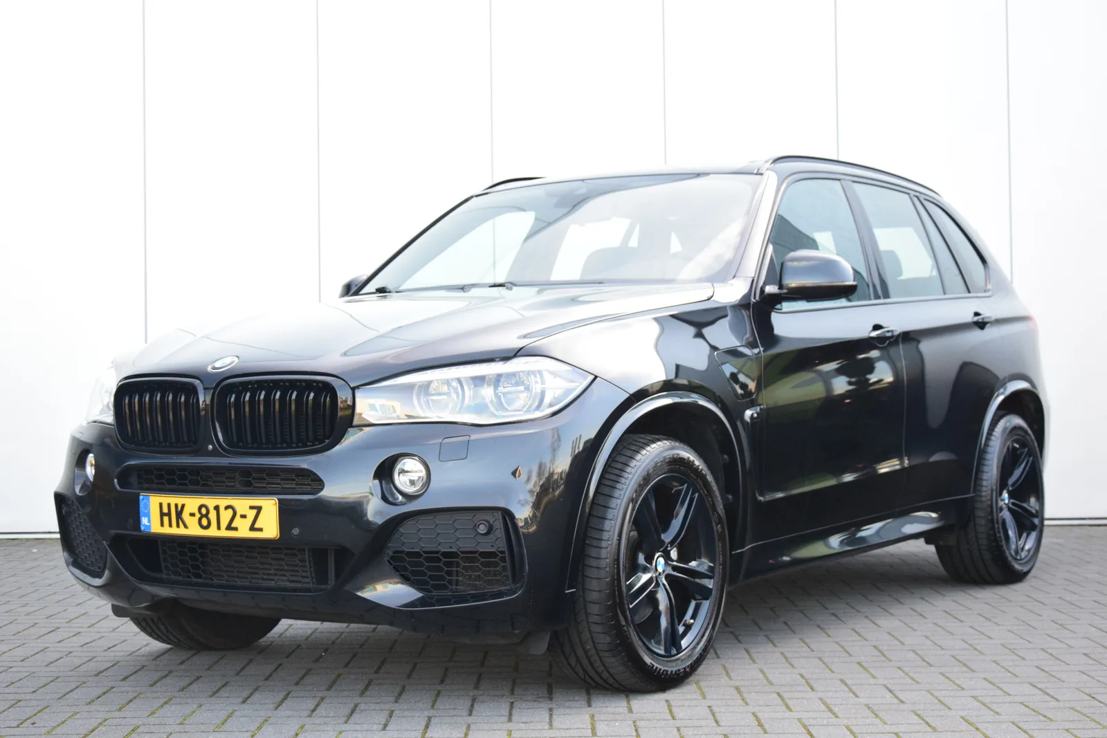BMW X5 (2015) — foto 1