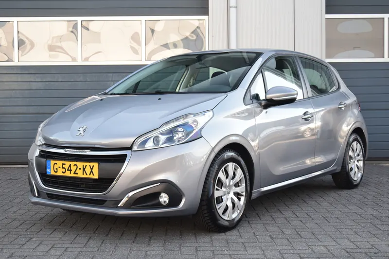 Peugeot 208 (2019)