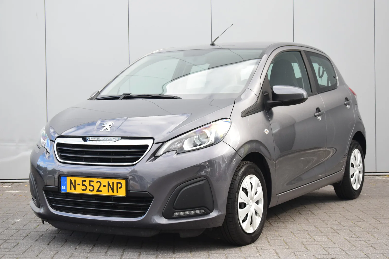 Peugeot 108 (2022) — foto 1