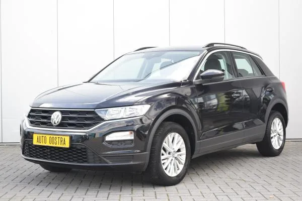 Volkswagen T-Roc (2019) — foto 1