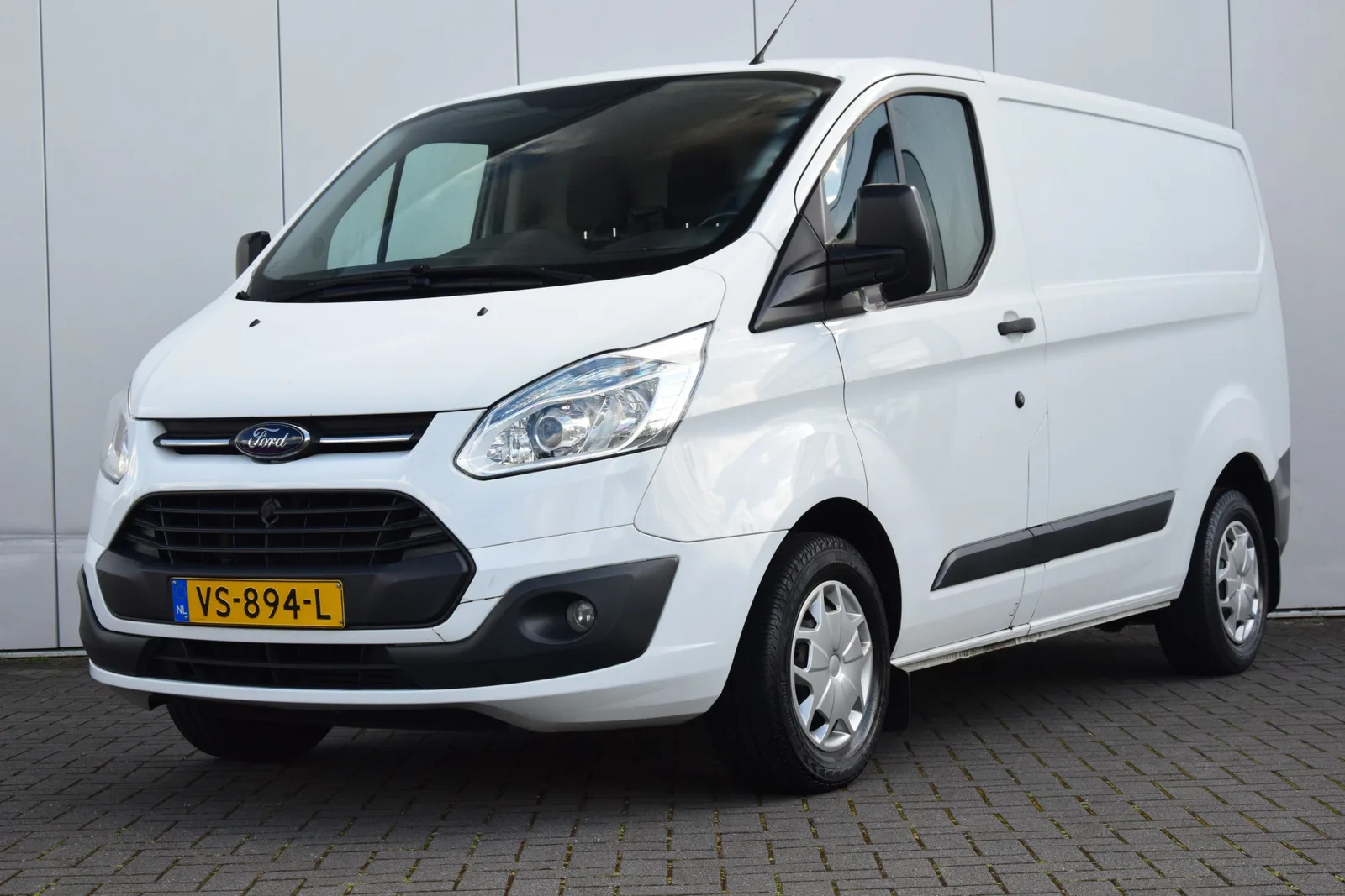 Ford Transit Custom (2016) — foto 1