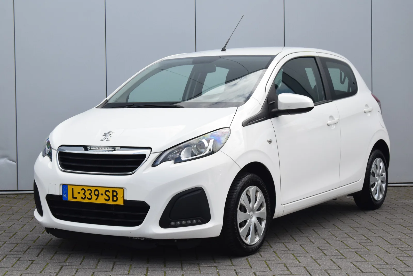 Peugeot 108 (2021) — foto 1