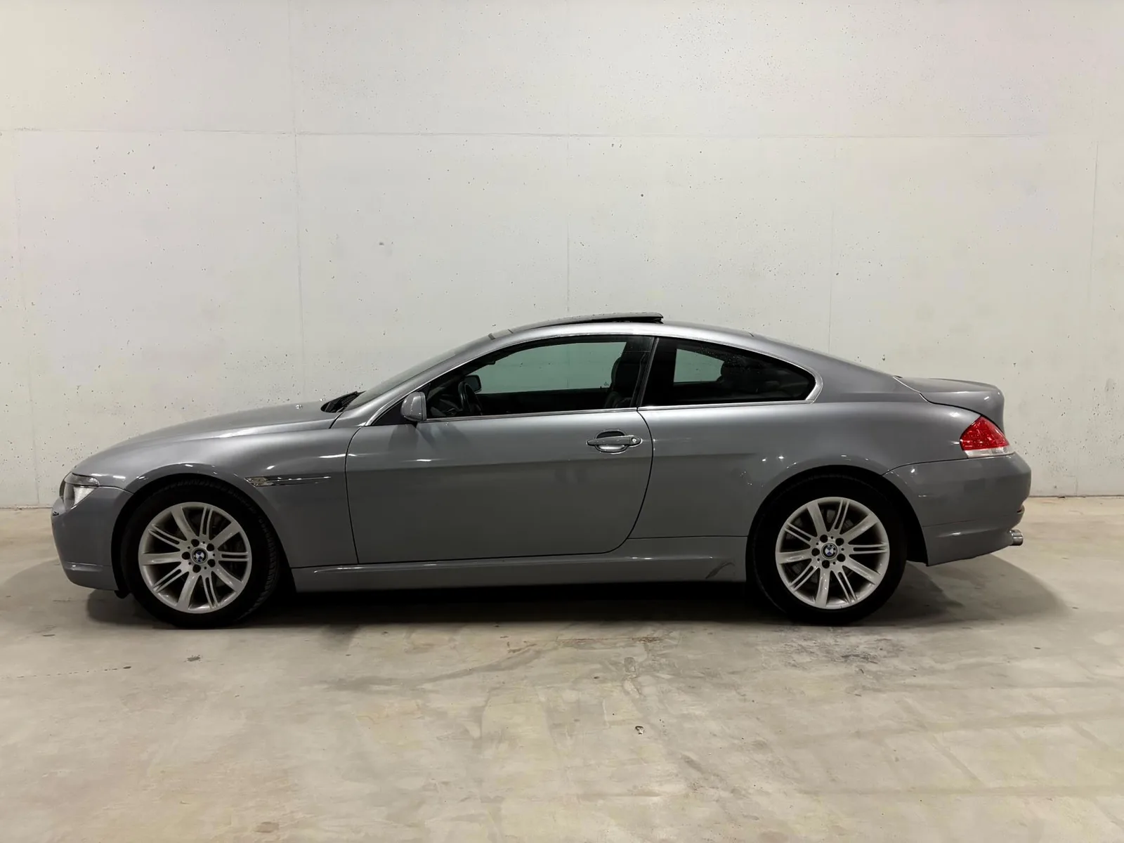 BMW 6-Serie (2004) — foto 1