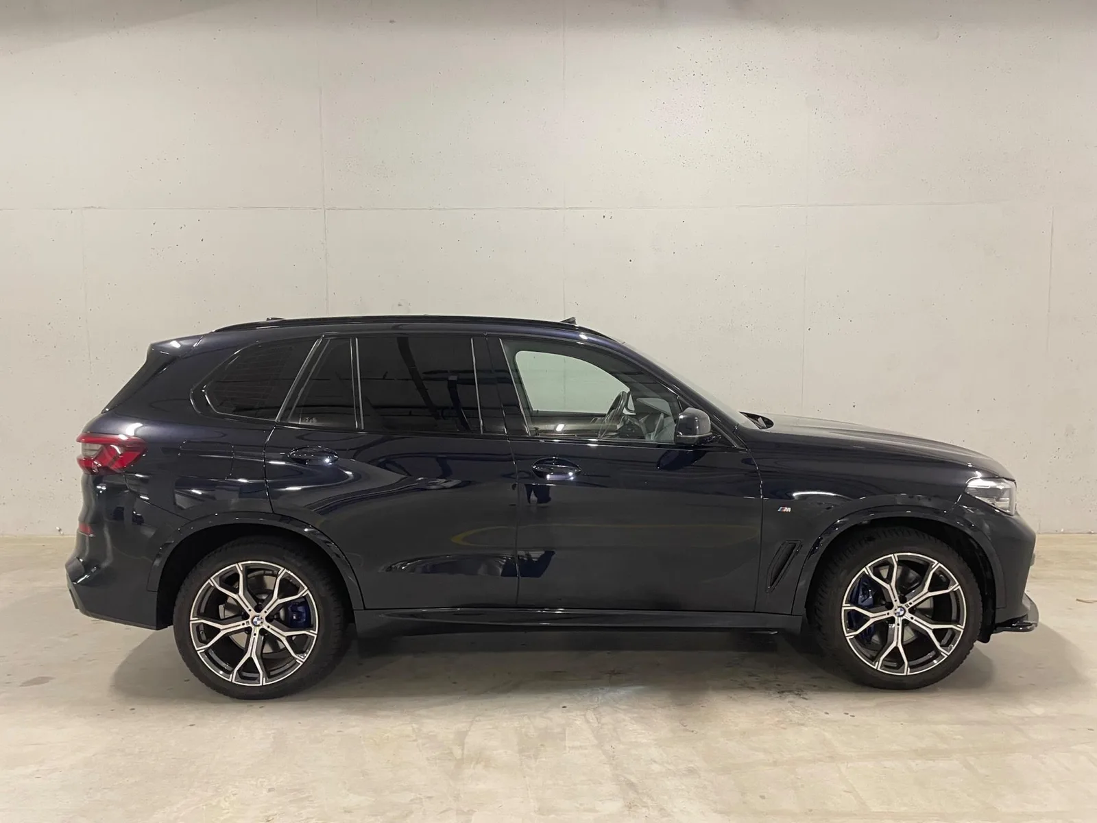 BMW X5 (2021) — foto 1