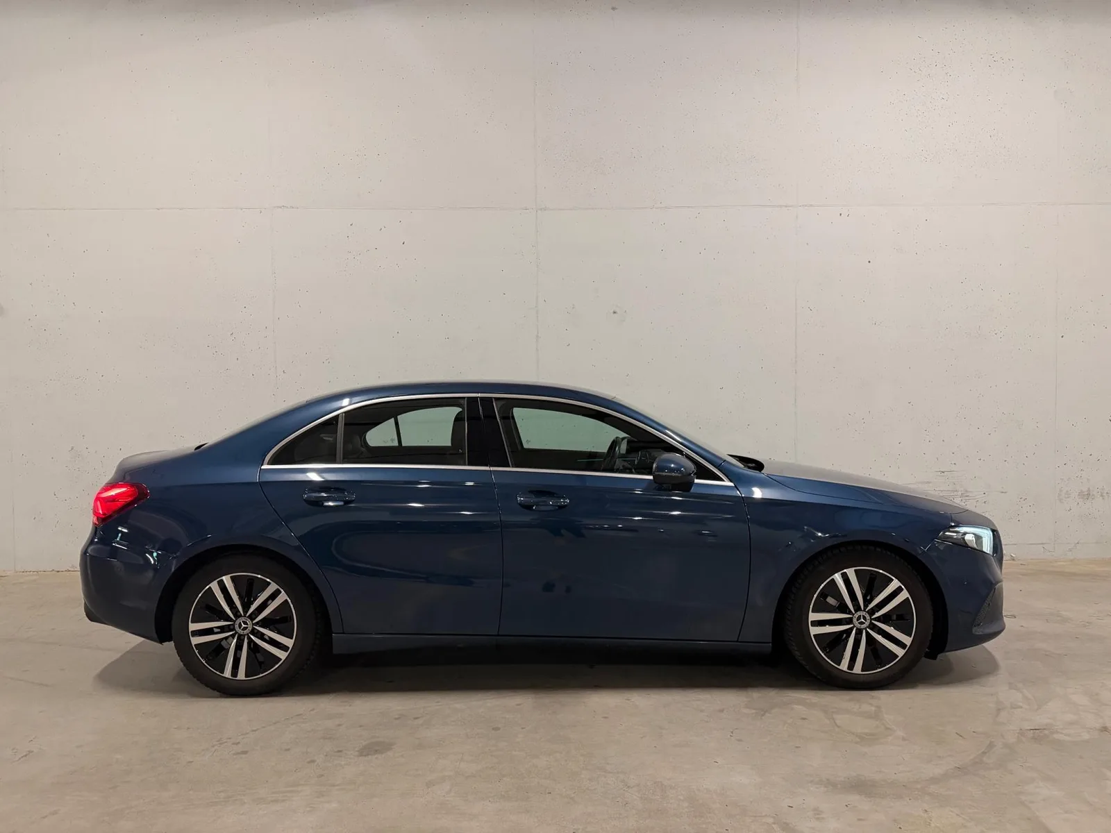 Mercedes-Benz A-Klasse (2021) — foto 1