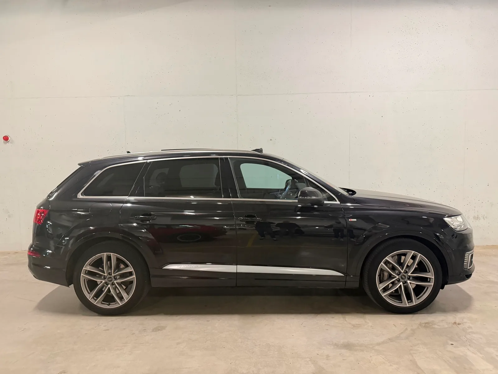 Audi Q7 (2016) — foto 1