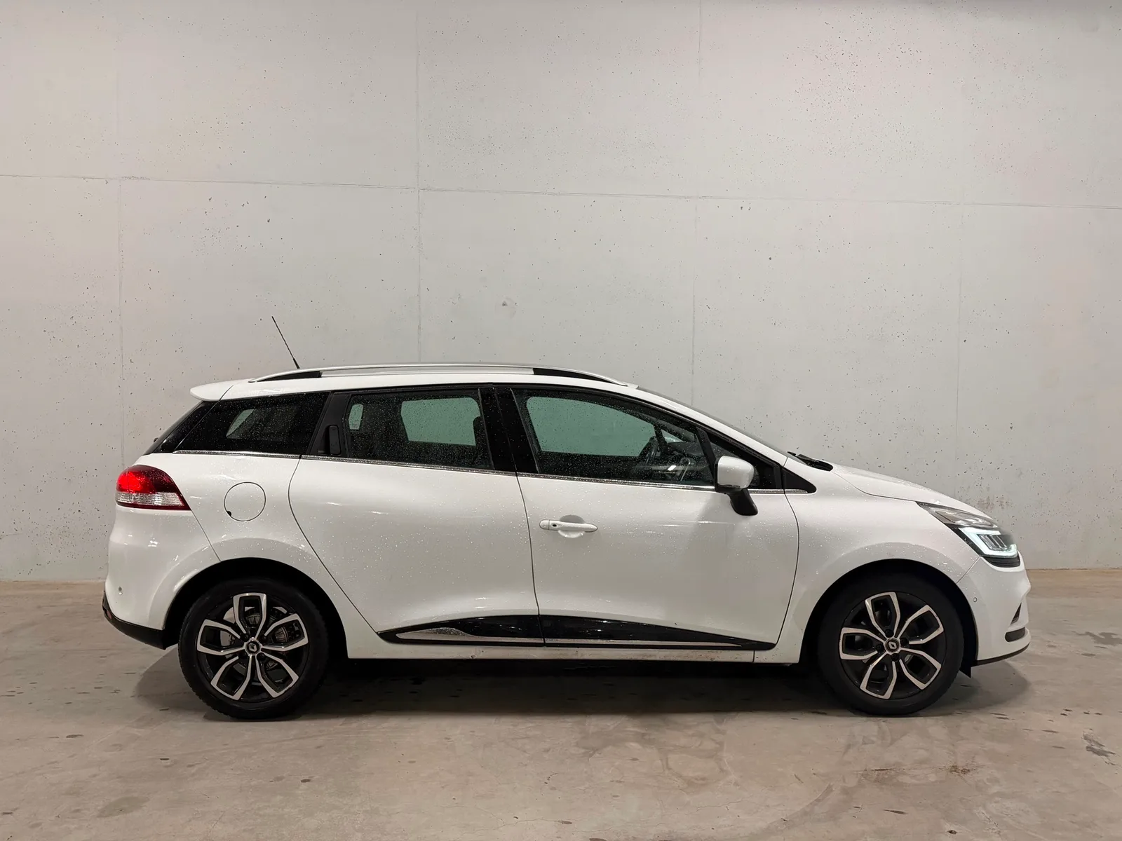 Renault Clio (2018) — foto 1