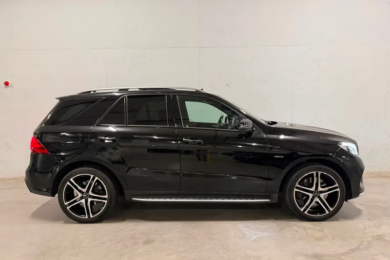 Mercedes-Benz GLE (2017)